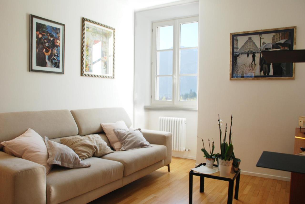 Arco Downtown Castleview Apartment Luaran gambar