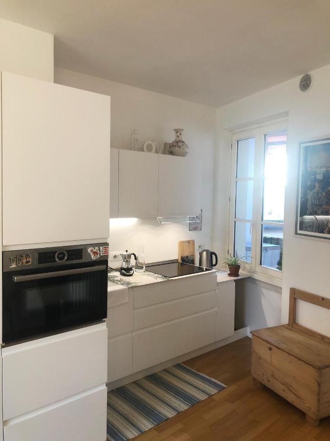 Arco Downtown Castleview Apartment Luaran gambar